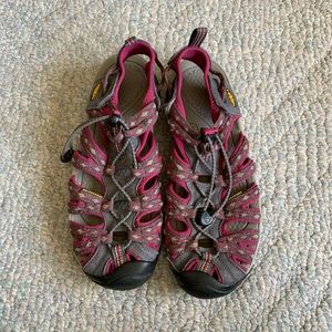 Keen Whisper Hiking Sandals